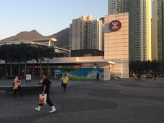 -东荟城名店仓