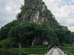 -星湖旅游景区七星岩