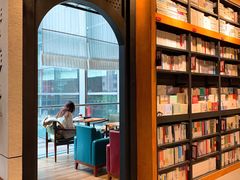 -西西弗书店&矢量咖啡(凯德晶萃广场店)