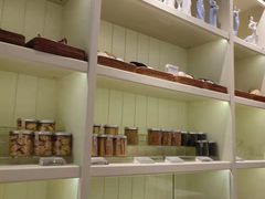 -法桐蛋糕·手作面包(万达公馆店)