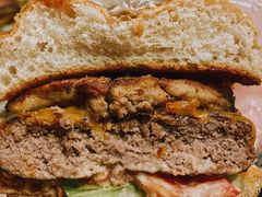 -HIGH FIVE哈福手工汉堡(桂林路店)