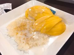 -Pier 21 (Terminal 21 Asok)