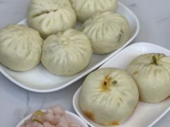 -李与白包子铺(桐梓林店)
