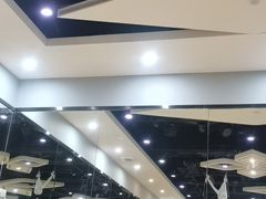 -星仕力游泳健身(滨江店)