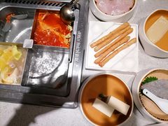 -海底捞火锅(芜湖银泰城店)