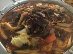 -溢心园香河肉饼总店