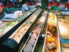 自助取餐区-丰依竹食·老牌竹筒饭