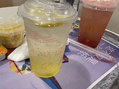 -麦当劳(轻轨曹杨路店)