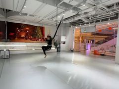 -Jumphai室内蹦极运动