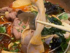 -成都你六姐·牛肉冒菜(上海环宇荟店)