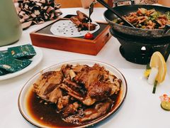 -五谷芳乳鸽王(海景店)