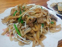 干炒牛河-南记食粥坊·宵夜大排档(岭南分店)
