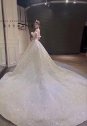 -南京宝娜嫁衣婚纱礼服馆(中央路店)