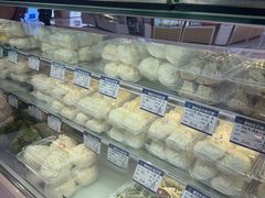 -白玉兰食品甜凤店(合生汇店)