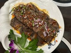 -伊源鼎盛餐饮服务有限公司