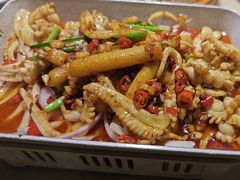 -佬麻雀·新湘菜(东方宝泰店)