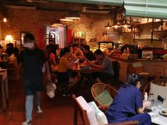 -The Daily Fix Cafe