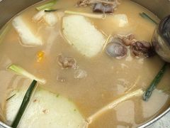 -肥仔文澳门猪骨煲(南京西路店)