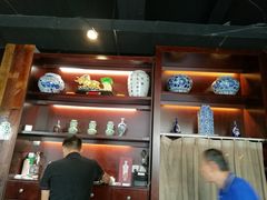 -东口码头·烧鸽子·鱼头泡饼·地方菜(金鹰悦城店)