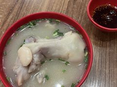 -王婆婆老妈蹄花川菜馆·非物质文化遗产(太古里一店)