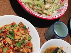 -老湘村·湖南土菜(天河维多利店)