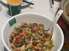 -绿草地·湘菜(芙蓉天街店)