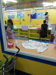 -子木乐园婴儿游泳馆(水晶港店)