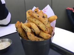 Truffle Fries-Pinchy's Lobster & Champagne Bar