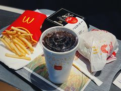 -麦当劳(吉林站13检票口对面)