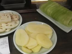 -红九格老火锅(三峡广场店)