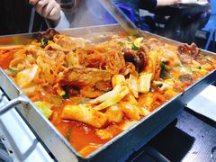五花肉八爪鱼铁盘-Ceci Strathfield