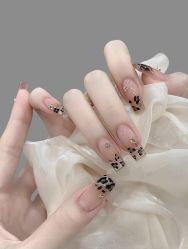 -QHOUSE美甲美睫