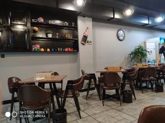-陈员外正宗夹江烧烤(广福路店)
