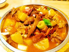 新疆大盘鸡-禾木·新疆特色美食