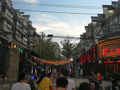 -绳金塔美食街(前进路店)