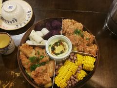 -黄桷树曹家私房菜(江与城店)