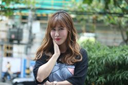 -PE SALON