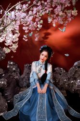 -九月鹰飞汉服摄影工作室