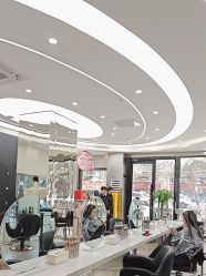 -MOVAN  HAIR莫凡匠人发型屋