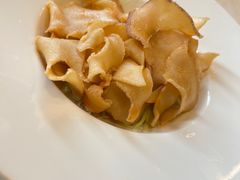 -楼外楼·停车场