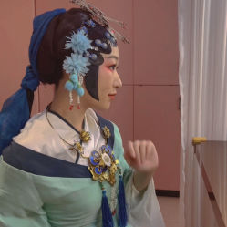 -盘子女人坊古装写真摄影(厦门总店)