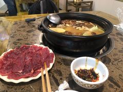 -乳仔牛牦牛汤锅 烤羊排(松潘古城店)