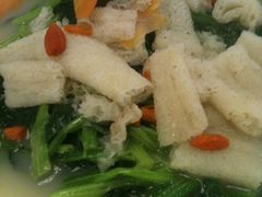 上汤竹笙浸波菜-佛有缘素食馆·荔湾老字号(陈家祠首店)