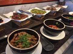 -亚马逊海鲜自助餐厅(惠山万达店)