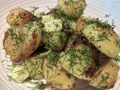 -九月里.自由花园餐厅