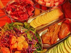 -叽叽扎扎烤肉场(生态城万达店)