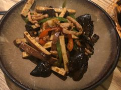 -吴家·非遗淮扬小馆(镇江万达广场店)