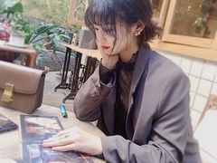 -懒鱼时光馆(沙坪坝店)