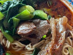 -金杨拉面王小吃面馆·牛三宝面·红烧牛肉粉