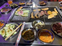 -马路牙子烧烤音乐酒馆(望京店)